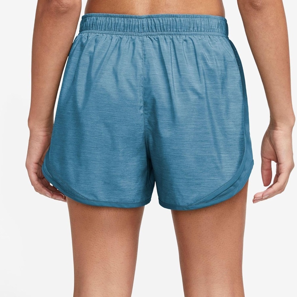 Women’s Nike Dri-Fit Tempo Lined Running Shorts Workout Athletic Size Medium - Picture 2 of 16